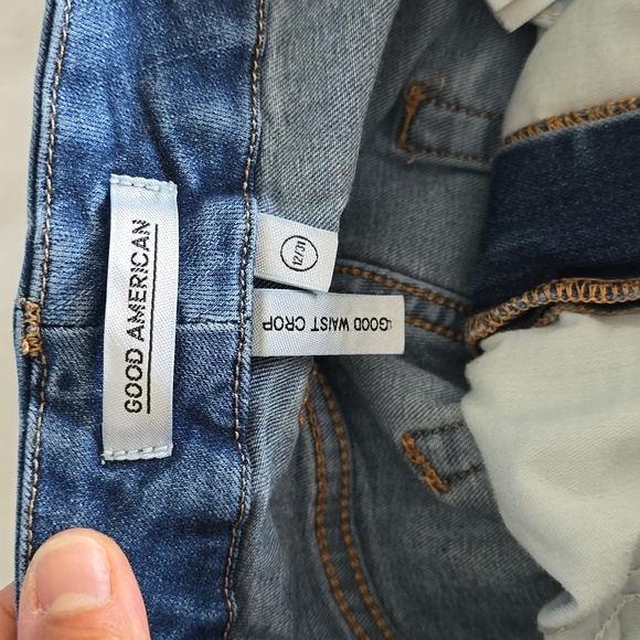 Good American Crop Jeans Size 12 - Picture 3 of 4